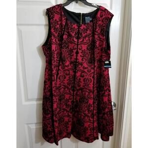 𝅺New!!! GABBY Skye red and‎ black flocked dress